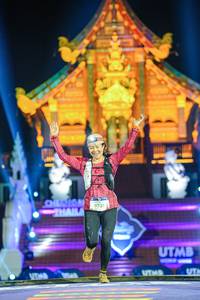 BIB: 9731
                            <button type="button" onclick="openModal(22346981)" class="btn btn-primary btn-sm float-right btn-popup" data-toggle="modal" data-target=".modal-high-quality">
                        <i class="fas fa-shopping-cart"></i> Add to Cart
                    </button>
                                            <button type="button" onclick="isThisMe(22346981, true)" class="btn btn-success btn-sm float-right btn-popup btn-isme hidden" data-toggle="tooltip" data-placement="bottom" title="นี่คือรูปของคุณใช่ไหม คลิกที่นี่เพื่อเอาเข้าอัลบั้ม">
                        <i class="fas fa-plus"></i> Add to album
                    </button>
                    <button type="button" onclick="isThisMe(22346981, false)" class="btn btn-warning btn-sm float-right btn-popup btn-isnotme hidden">
                        <i class="fas fa-ban"></i> Remove from album
                    </button>